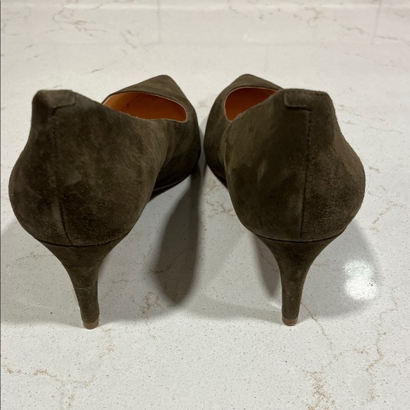Nine West Dark Olive Green Suede Heels - Picture 4 of 7
